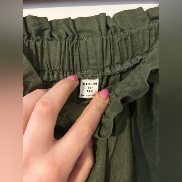 SHEIN Forest Green Skirt with Buttons Teen 14Y (though fits like a women’s M) - Picture 3 of 3